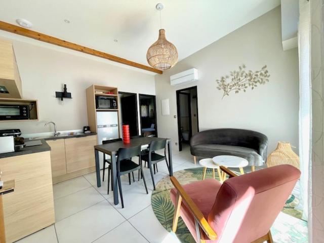 Apartmán Domaine Le Vaxergues Saint-Affrique Exteriér fotografie