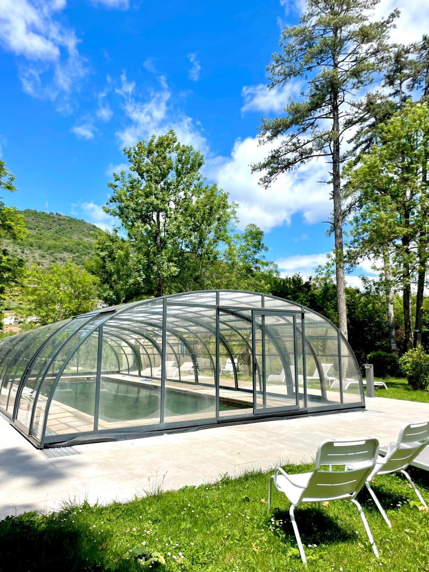 Apartmán Domaine Le Vaxergues Saint-Affrique Exteriér fotografie
